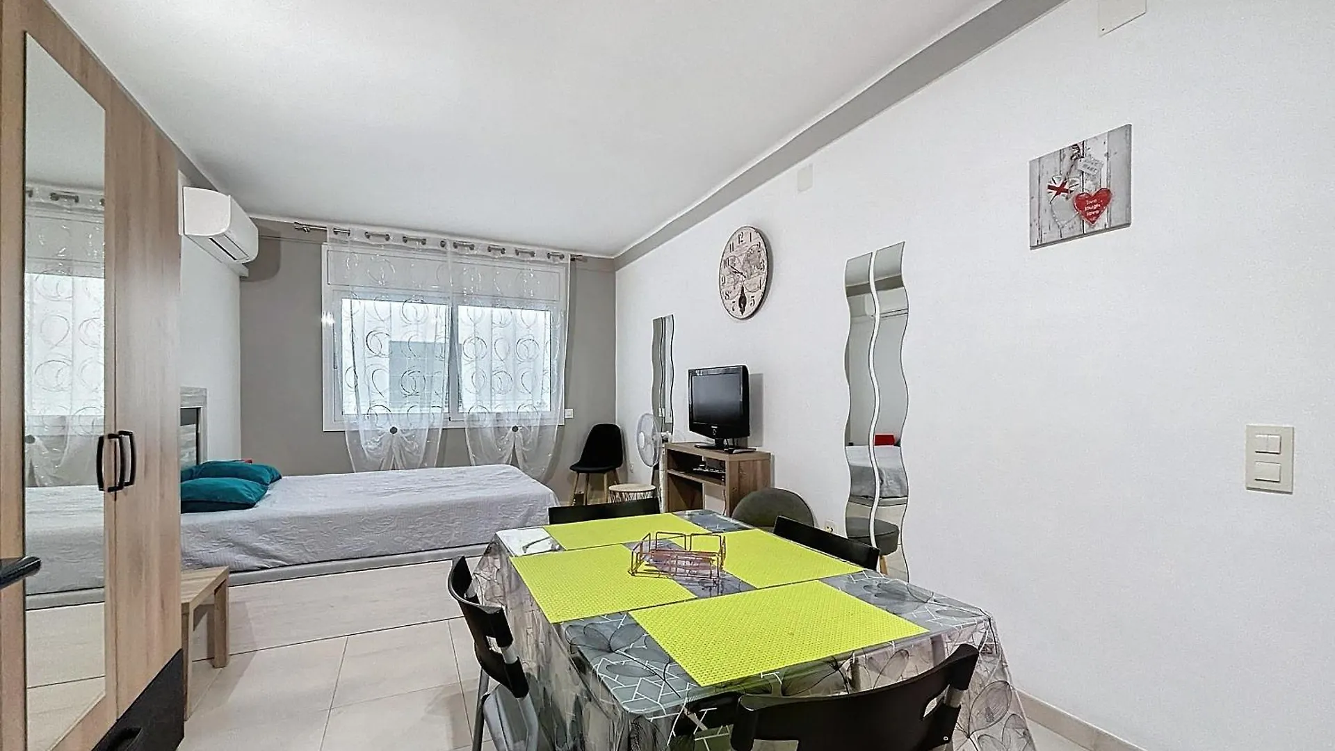 Apartmán Pi Y Sunyer 8 4 - Estudio A 50 M De La Playa Roses Španělsko