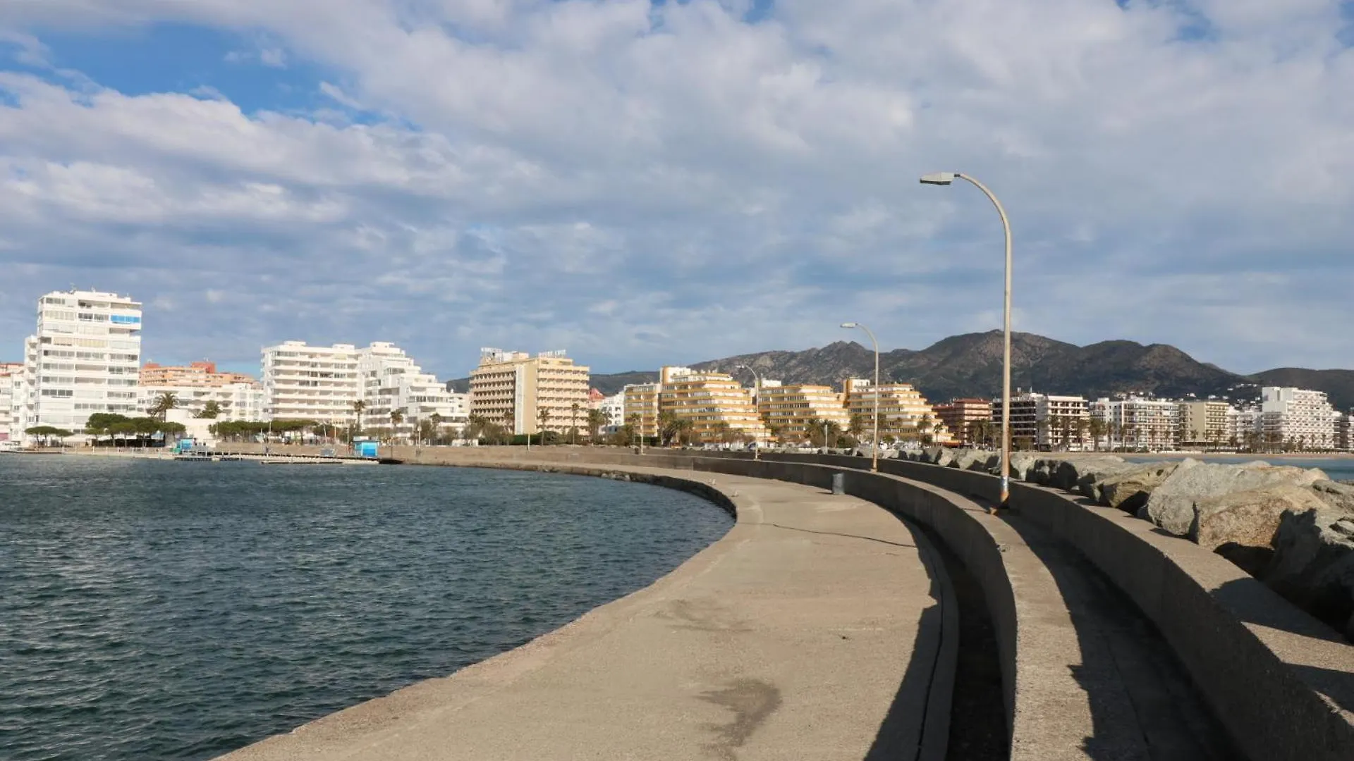 Apartmán Pi Y Sunyer 8 4 - Estudio A 50 M De La Playa Roses